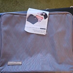 Recollections Blue and Gray Quilted Organizer